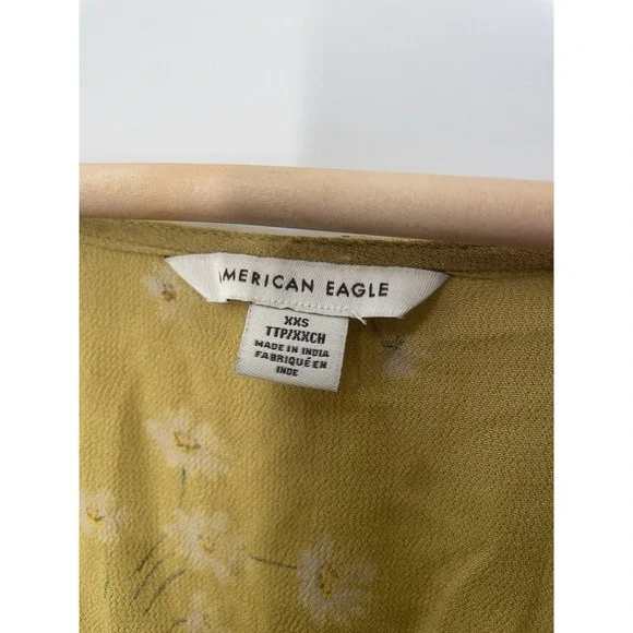 American Eagle Women's Floral Cottagecore Cropped Peasant Top Blouse Size XXS - Picture 3 of 5